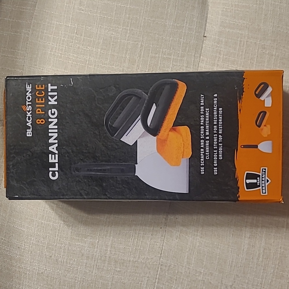 Brand New Box Set 8 piece Blackstone Grill Griddle Cleaning Kit
